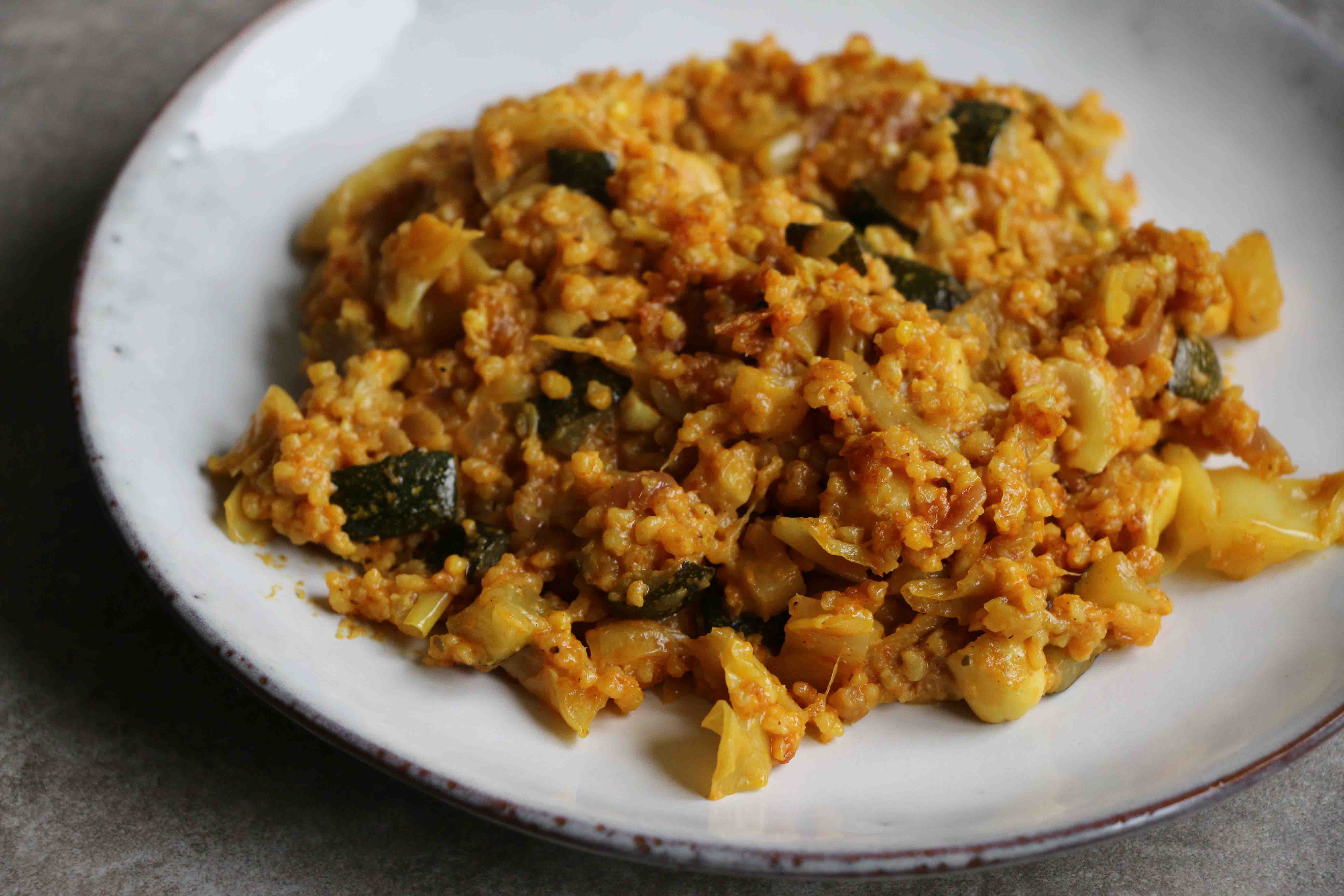 Hirse mit Gemüse-Curry | Vegetastisch